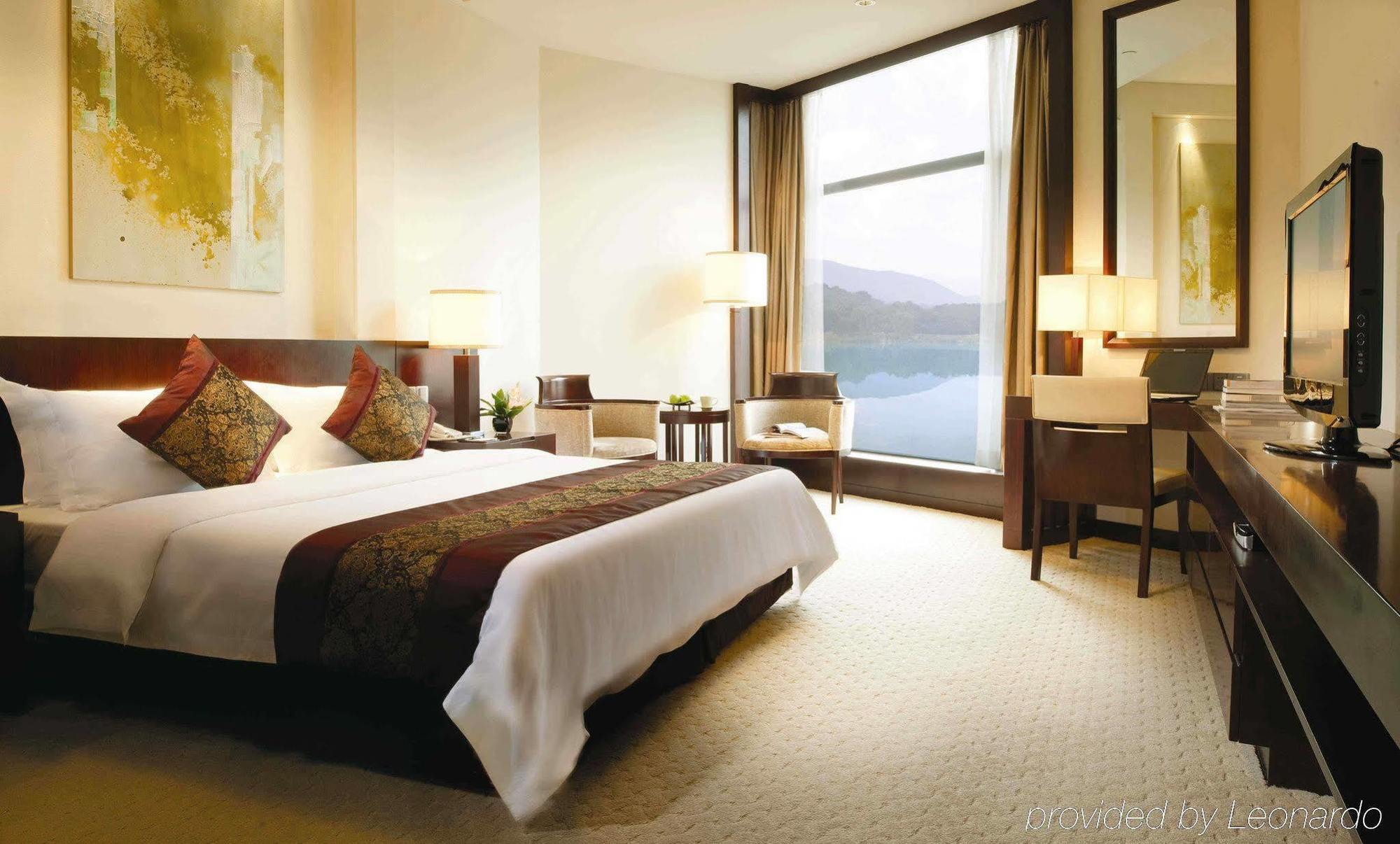 The Purple Palace - Jinling Hotels & Resorts Нанкин Экстерьер фото